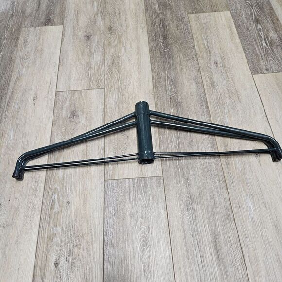 Replacement  26" Christmas Tree Stand for Artificial Trees Folding Stand Green - Picture 11 of 12